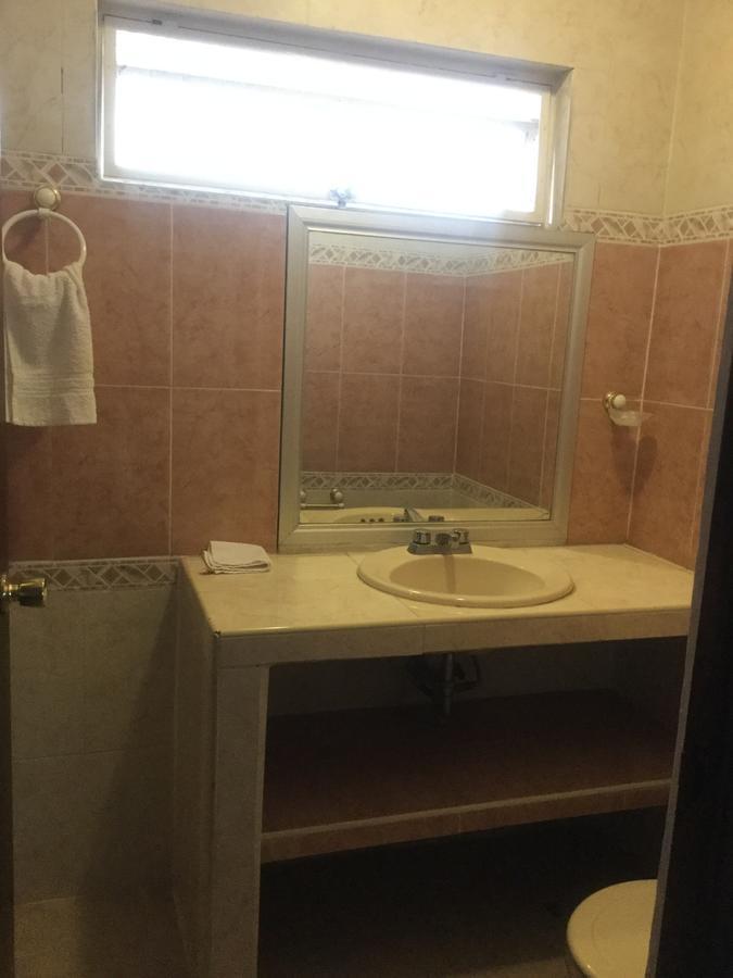 Tuxtla Gutiérrez Suites El Retiro מראה חיצוני תמונה